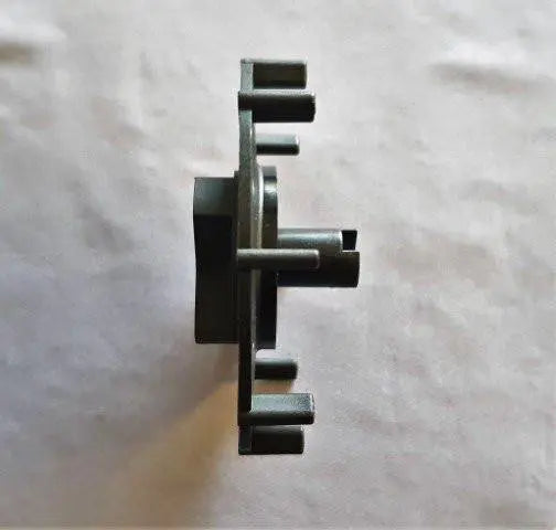 Flangia supporto lavatrice Ariston, Whirlpool C00119210 Flangia supporto lavatrice Ariston, Whirlpool C00119210