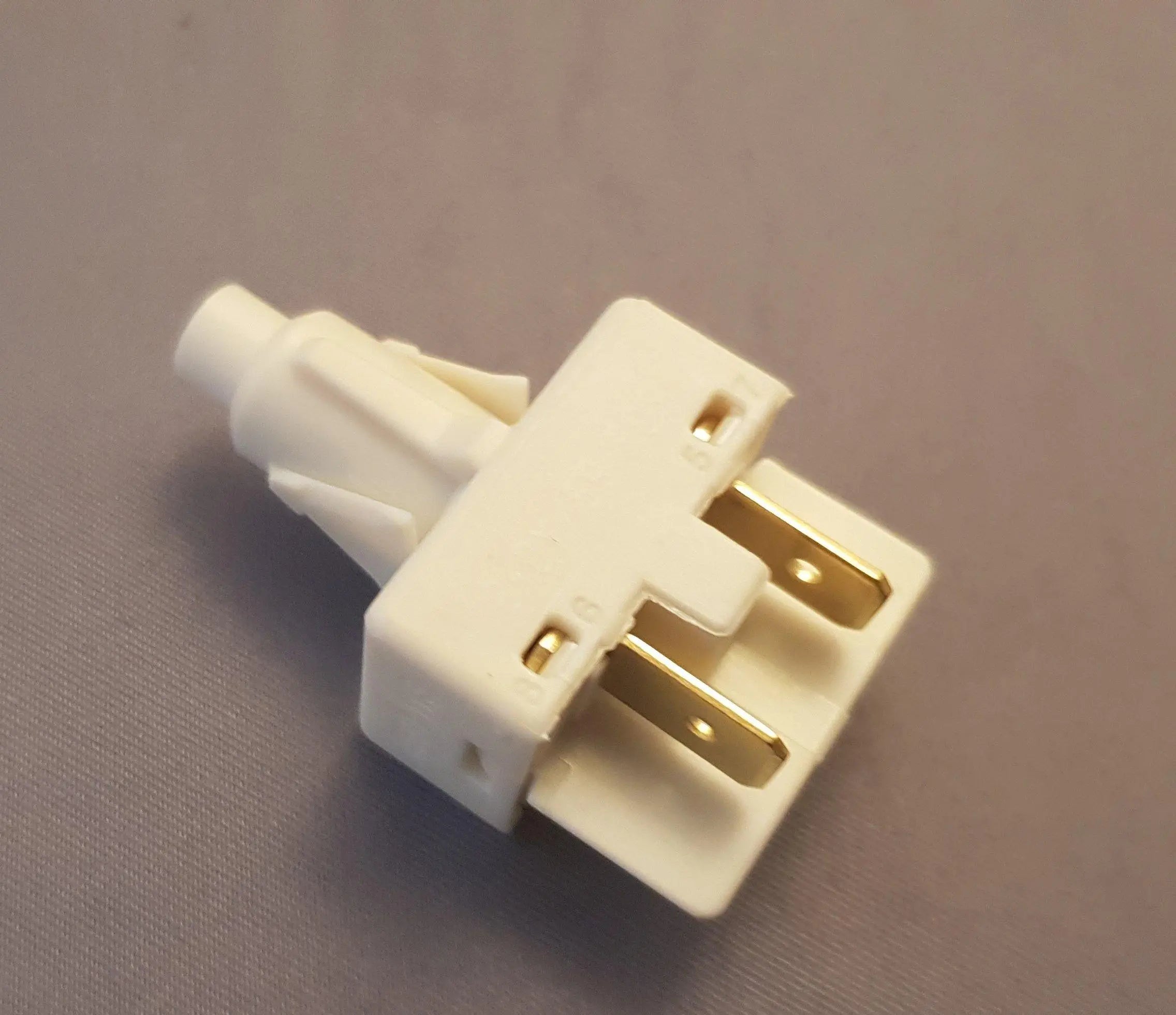 Interruttore bipolare ovale 16a, 250v, 4 contatti per Lelit LELIT