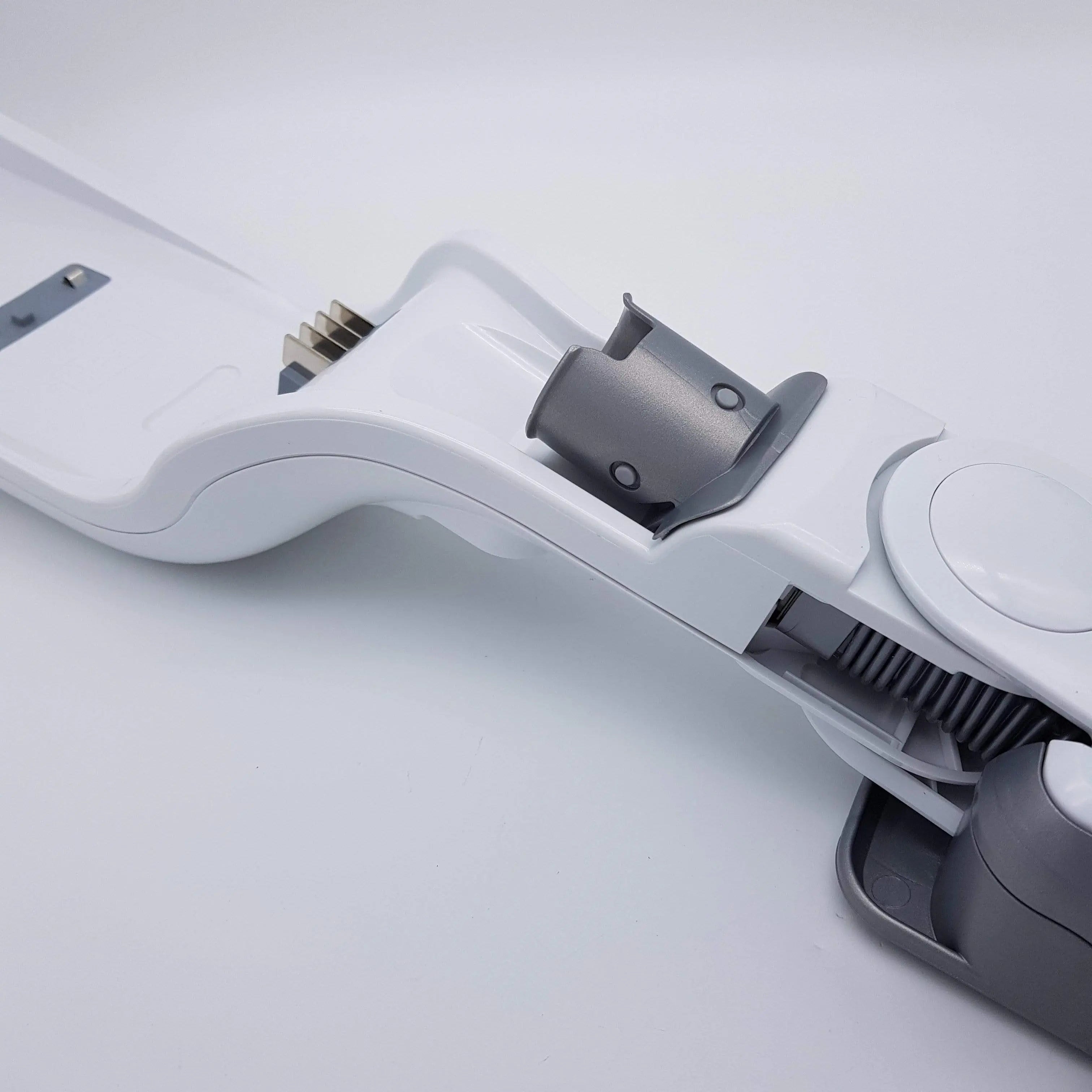 Manico inferiore per scopa Black+Decker SVFV3250L BLACK+DECKER