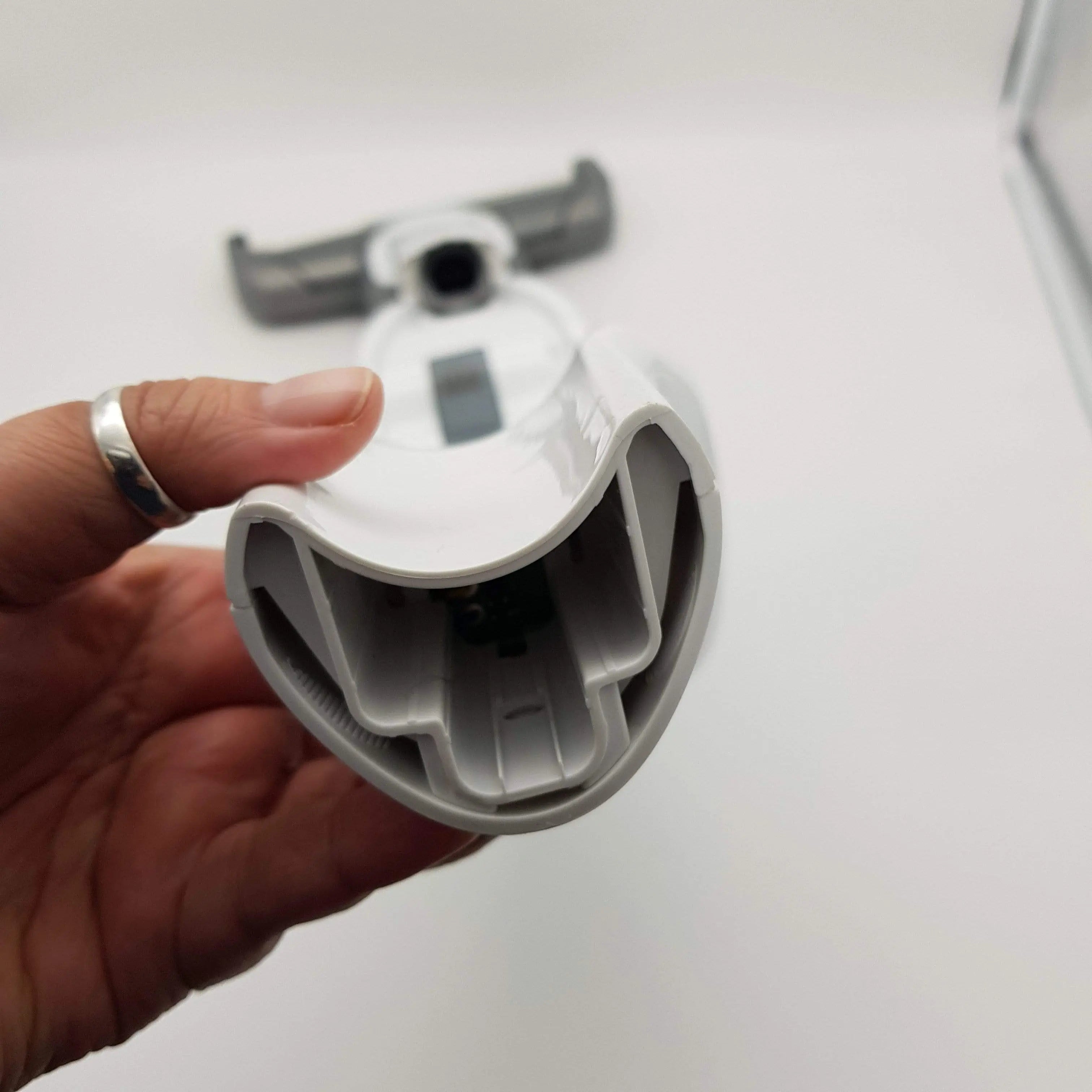 Manico inferiore per scopa Black+Decker SVFV3250L BLACK+DECKER