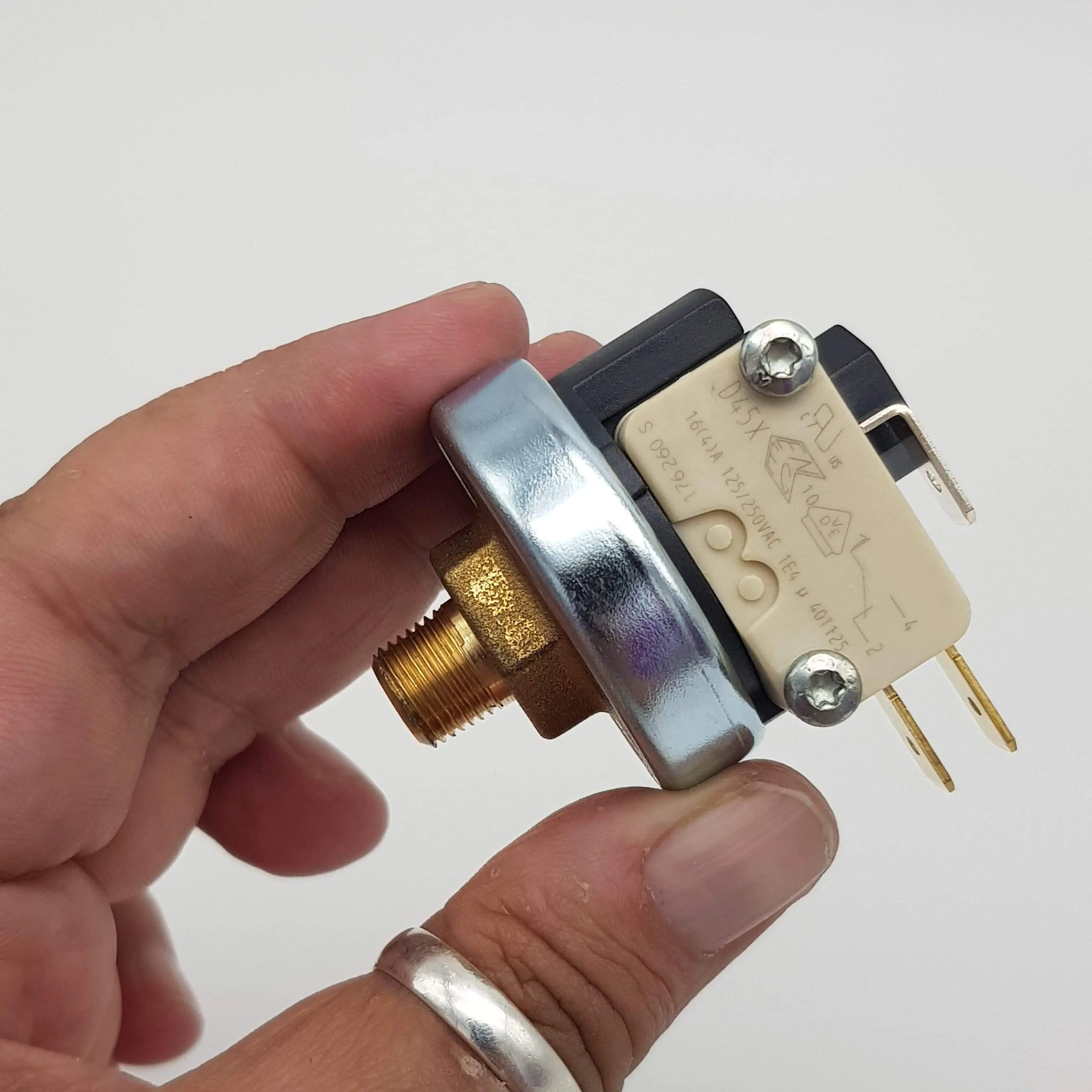 Pressostato per ferro da stiro 3,5 bar Lelit 1-8 LELIT