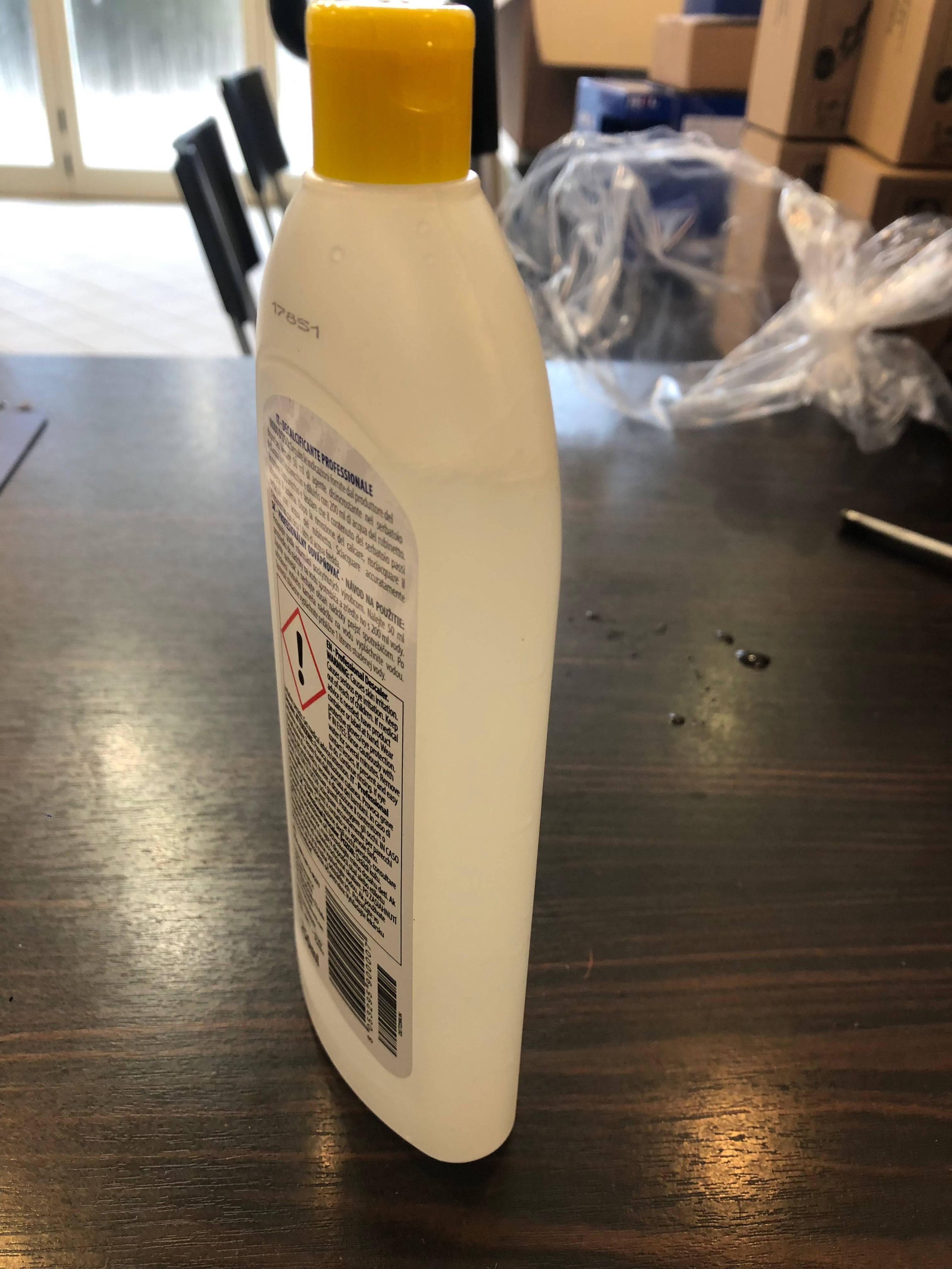 Flacone Decalcificante SKL DET239UN – Disincrostante Anticalcare Universale 250ml SKL