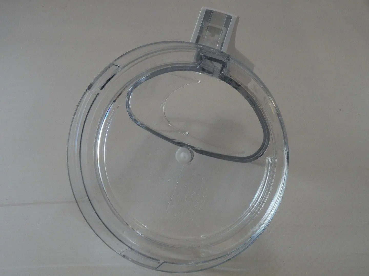 vhbw paraschizzi compatibile con KitchenAid K5, K45, KP50, K45SS robot da cucina - Coperchio con apertura per riempimento, plastica trasparente vhbw paraschizzi compatibile con KitchenAid K5, K45, KP50, K45SS robot da cucina - Coperchio con apertura per riempimento, plastica trasparente